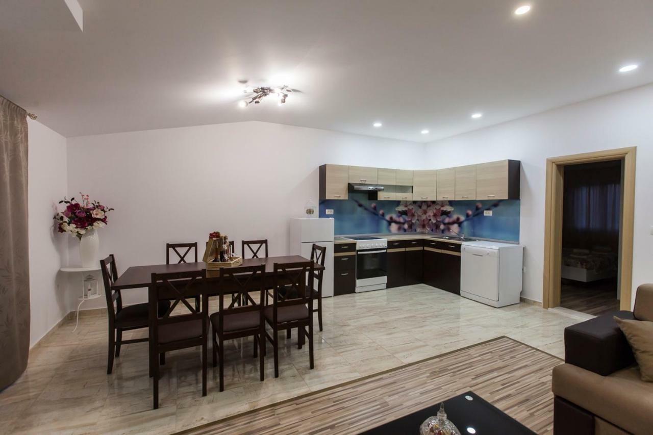 Apartment Dalmatia Kaštela Extérieur photo